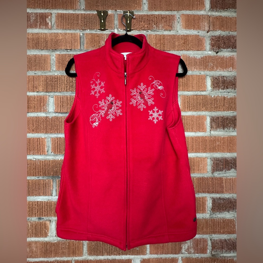 Northern Reflections Cardinal Christmas Vest Medium